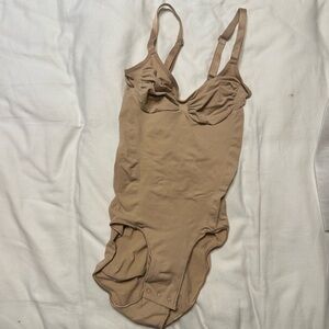 Skims Sculpting Bodysuit Shapewear Nude Seamless Size L